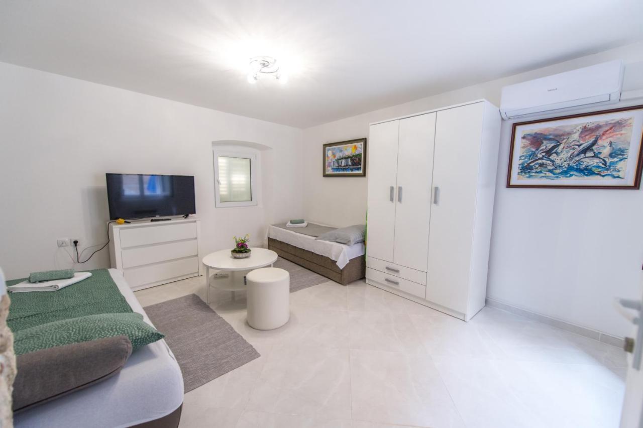 クルクLa Casa Di Pietraアパートメント エクステリア 写真